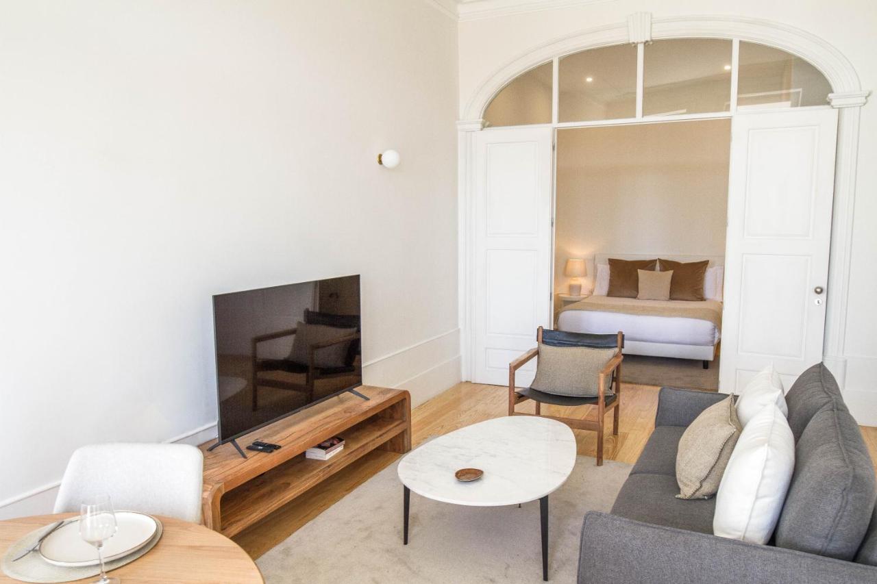 Modern Charming Loft With Balcony In Central Porto Kültér fotó