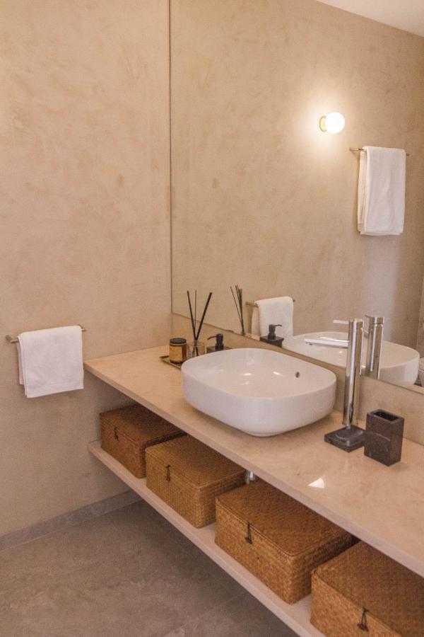 Modern Charming Loft With Balcony In Central Porto Kültér fotó