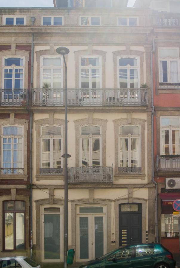 Modern Charming Loft With Balcony In Central Porto Kültér fotó